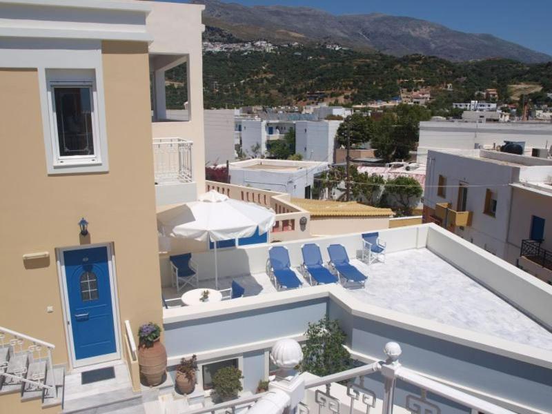 Limani Apartments Плакиас Экстерьер фото